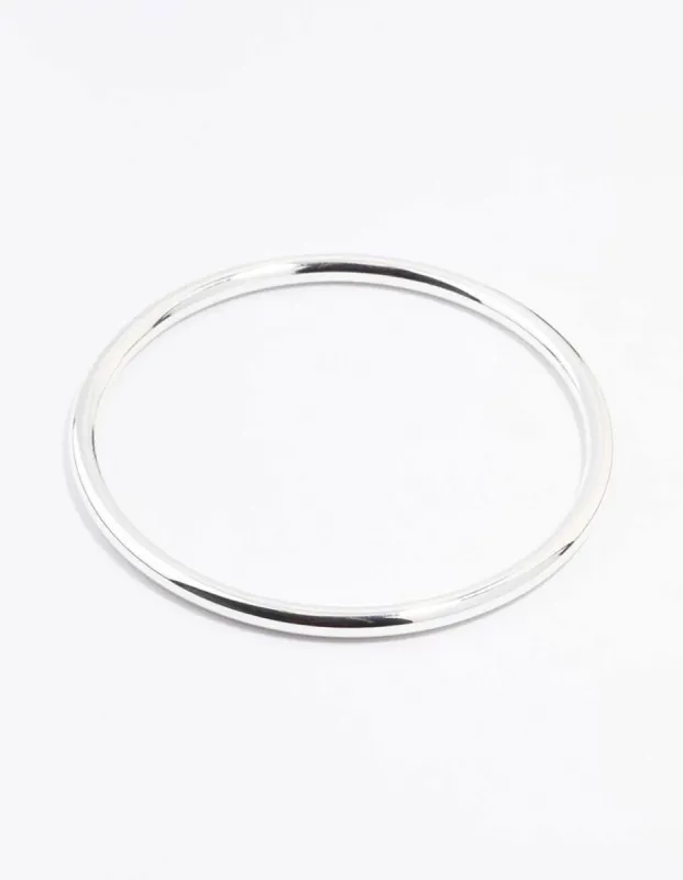 Silver Plated Round Core Bangle made by lovisa