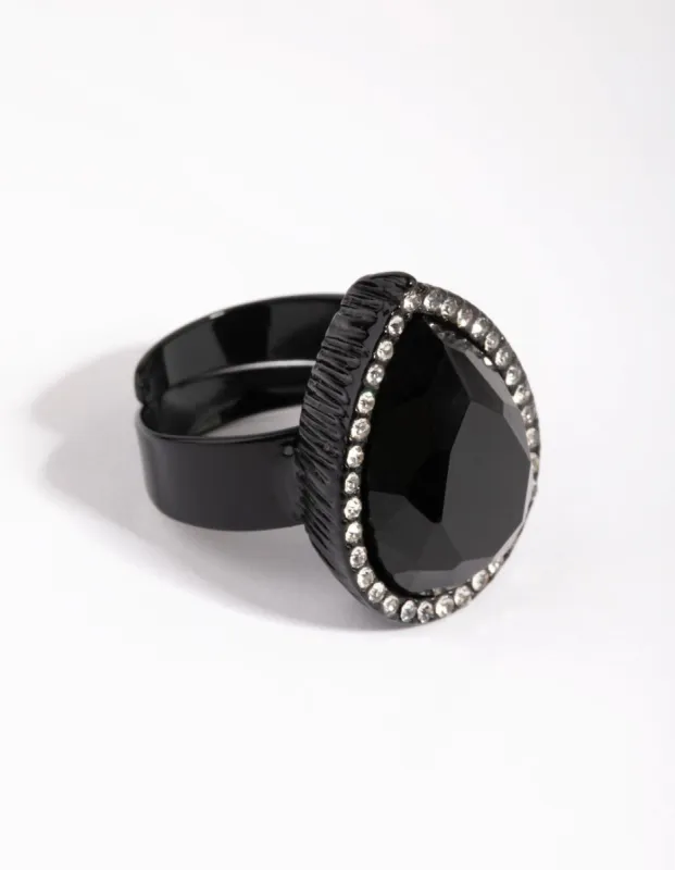 Matte Black Pear-Shaped Diamante Ring sold by lovisa