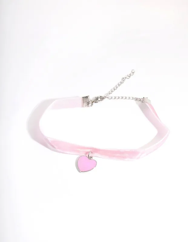 VAL1 FB GLITTER HEART CHOKER sold by lovisa