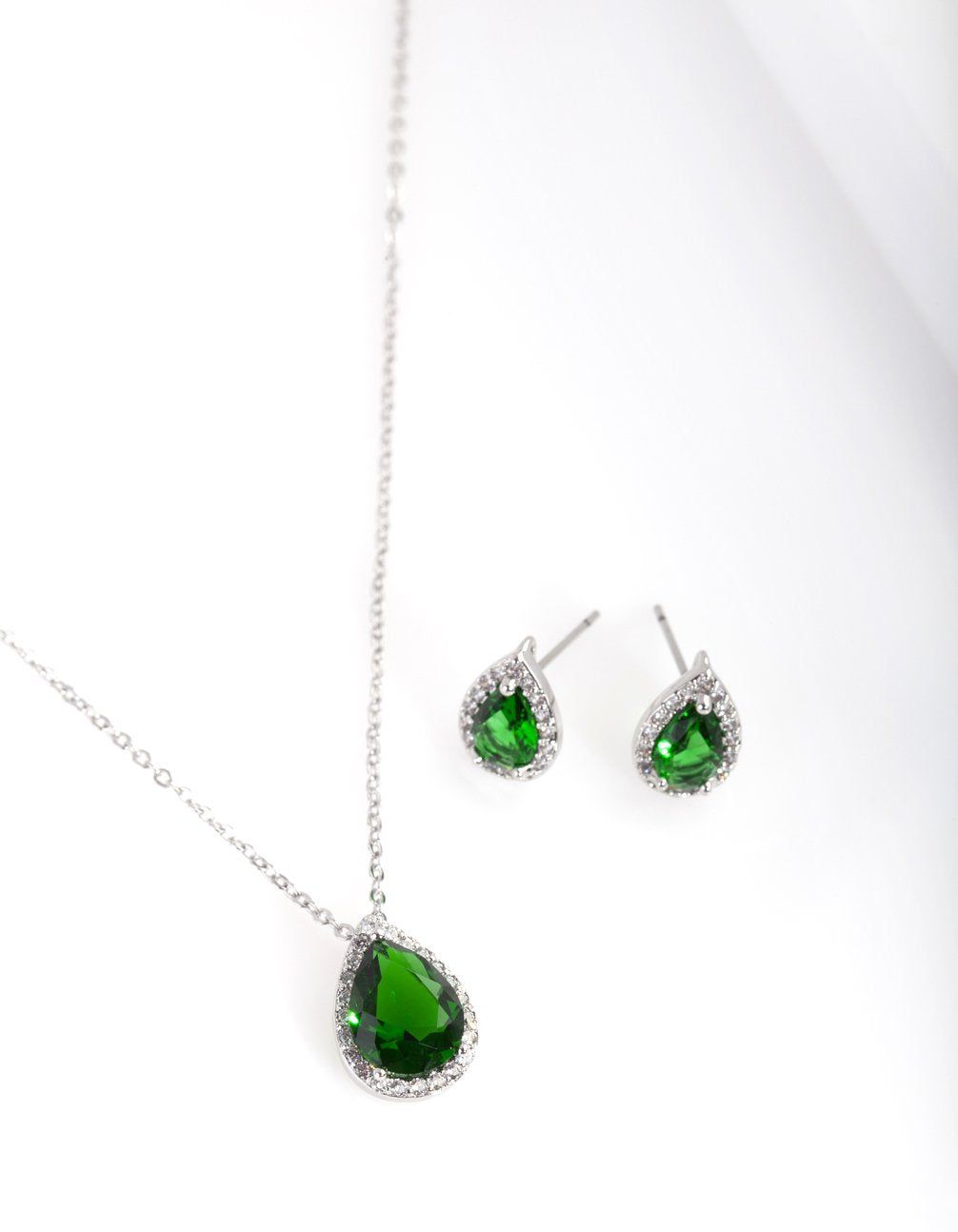 GXM RH TEARDRP SET ER NL sold by lovisa product image thumbnail 2