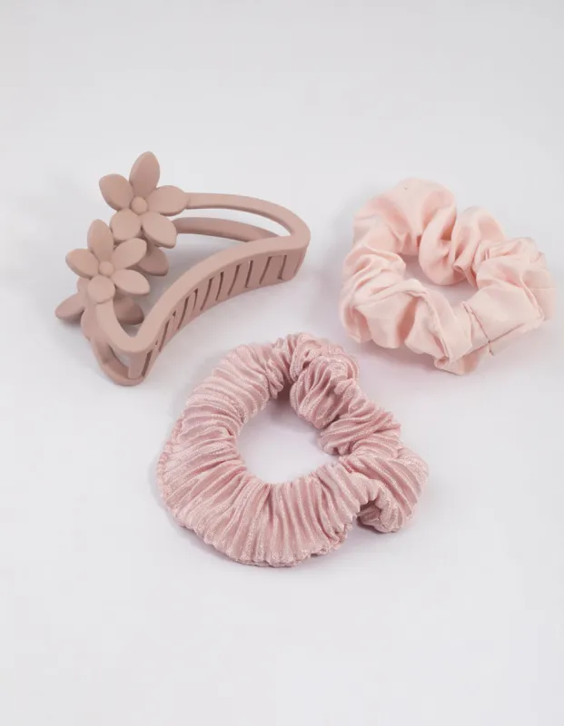 Mixed Flower Hair Claw & Scrunchie Pack sold by lovisa