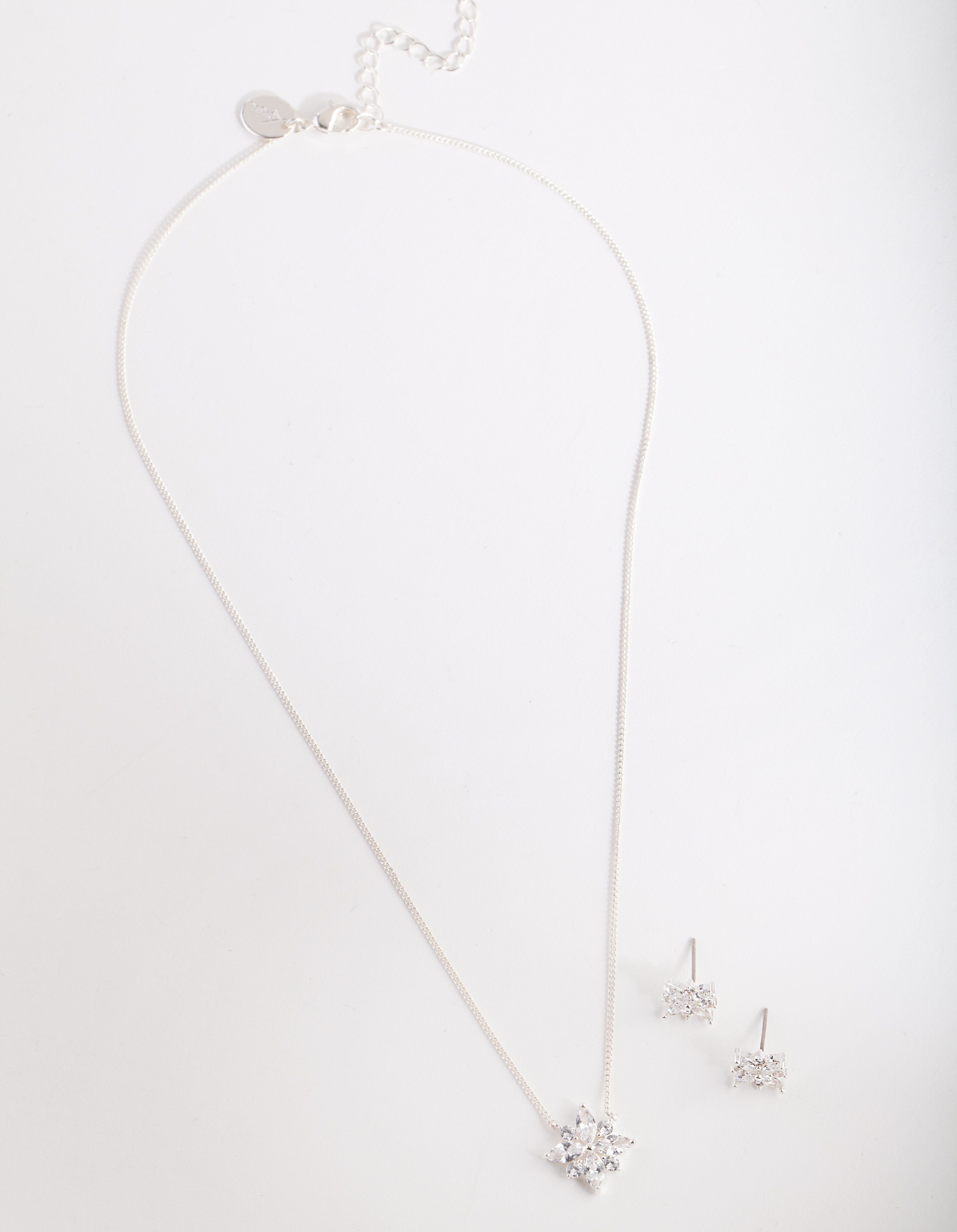 GXM RH NVET BRST NL&ER SET sold by lovisa product image thumbnail 3