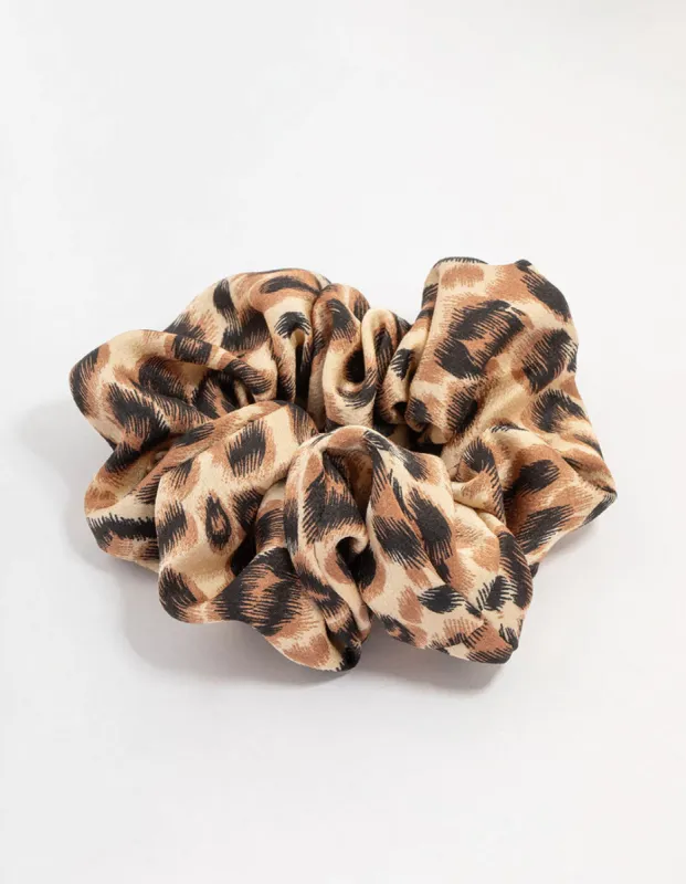 Leopard Fabric Scrunchie sold by lovisa