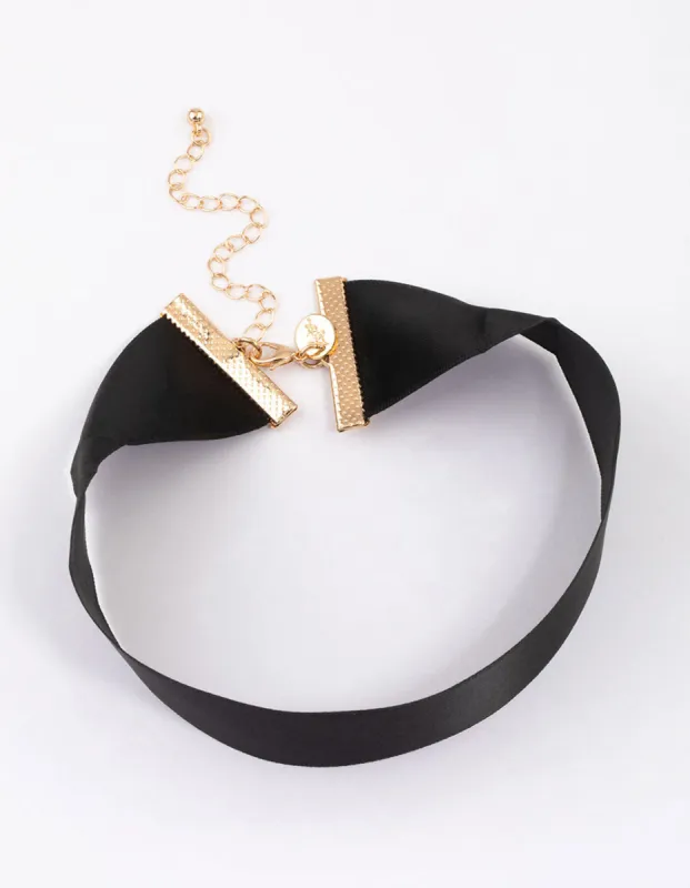 Black Fabric Simple Choker sold by lovisa