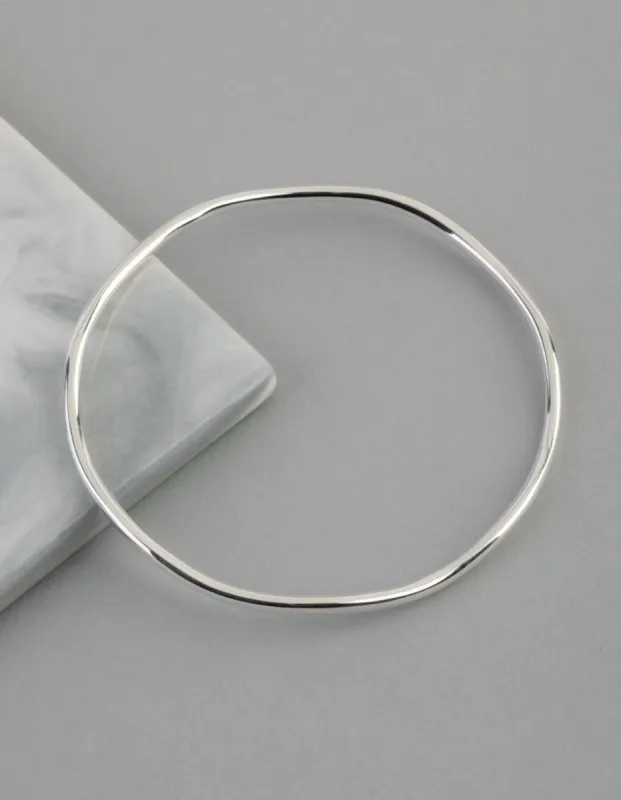 Silver Plated Brass 2.5mm Wavey Bangle sold by lovisa
