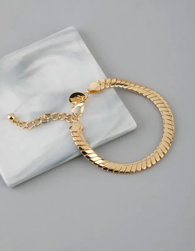 18ct Gold Plated Brass Flat Chain Bracelet sold by lovisa