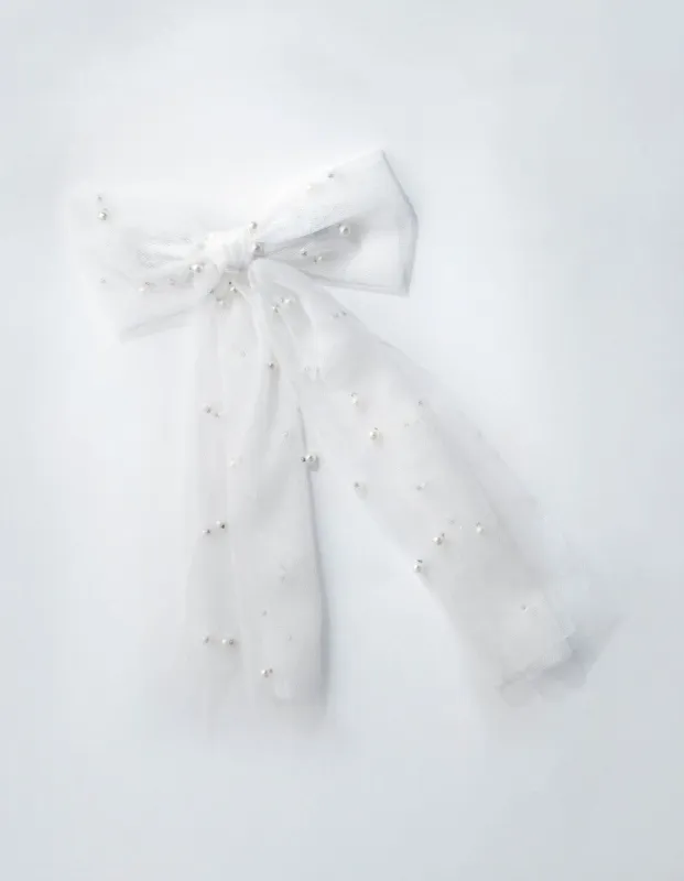 Pearl Detail Mesh Bow Clip sold by lovisa
