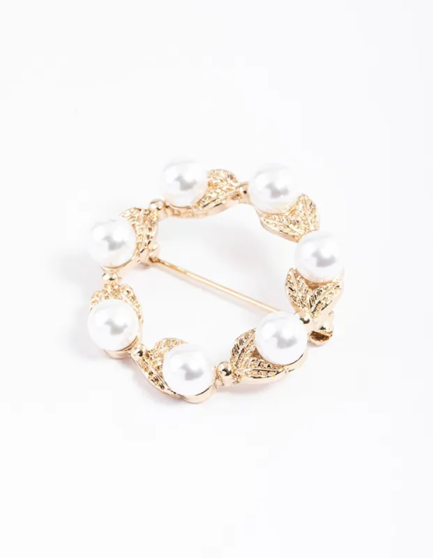 Gold Twist Wreath Pearl Brooch made by lovisa