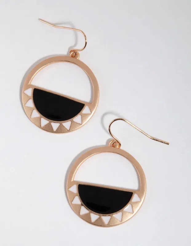 Metallic Gold Art Deco Patterned Disc Earrings sold by lovisa