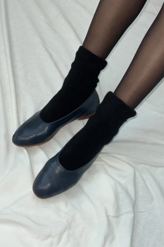Cloud Socks - Jet Black sold by Le Bon Shoppe