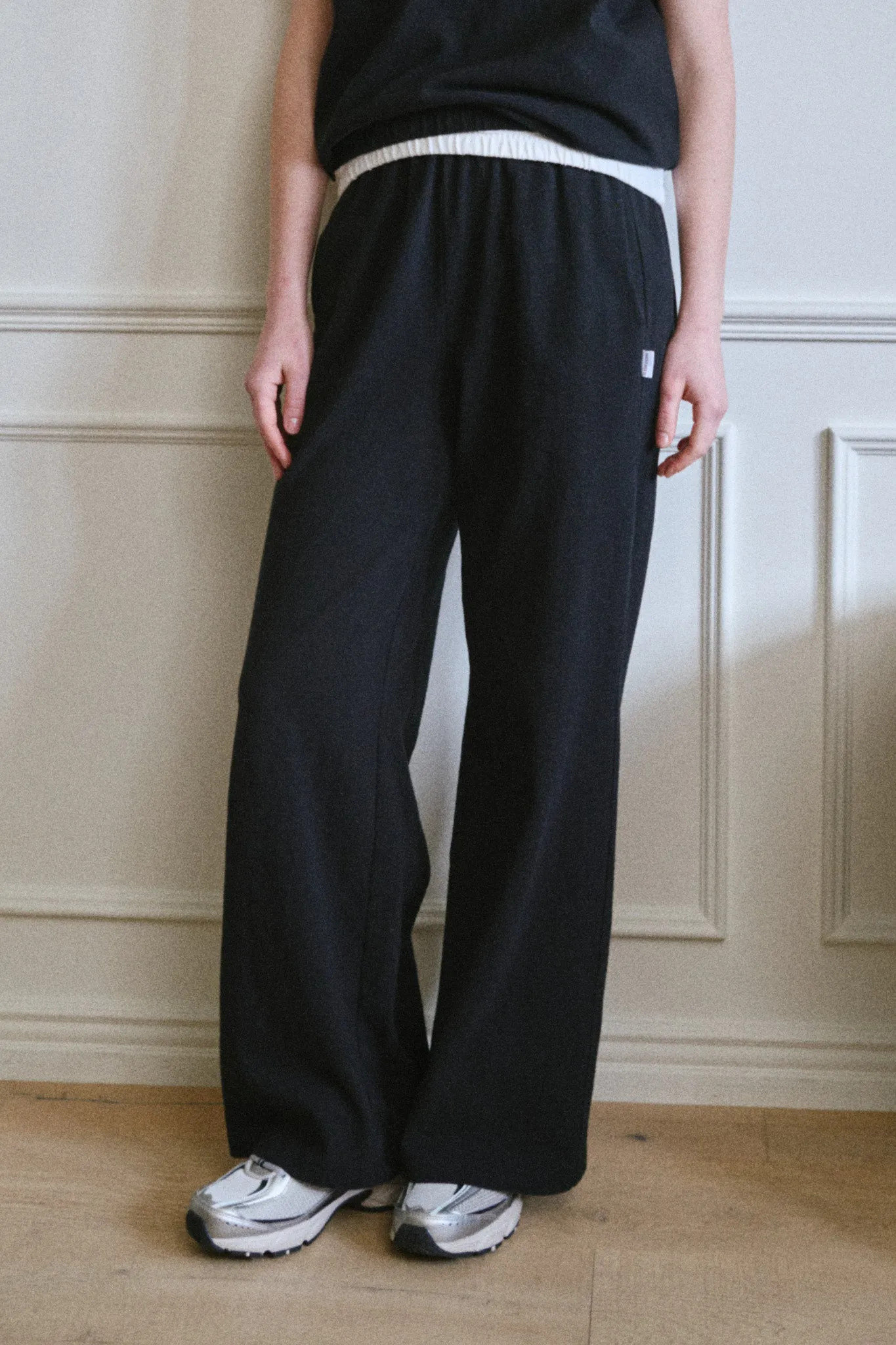 Breezy Pants - Black sold by Le Bon Shoppe