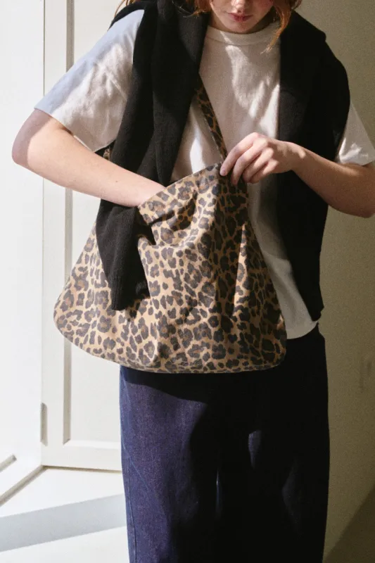 Happy Carry Bag - Leopard sold by Le Bon Shoppe