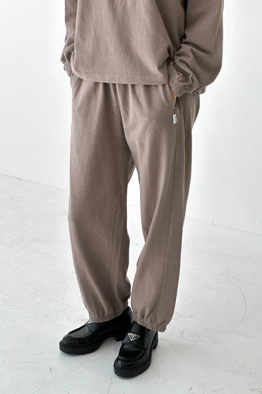 Balloon Pants - Mushroom sold by Le Bon Shoppe