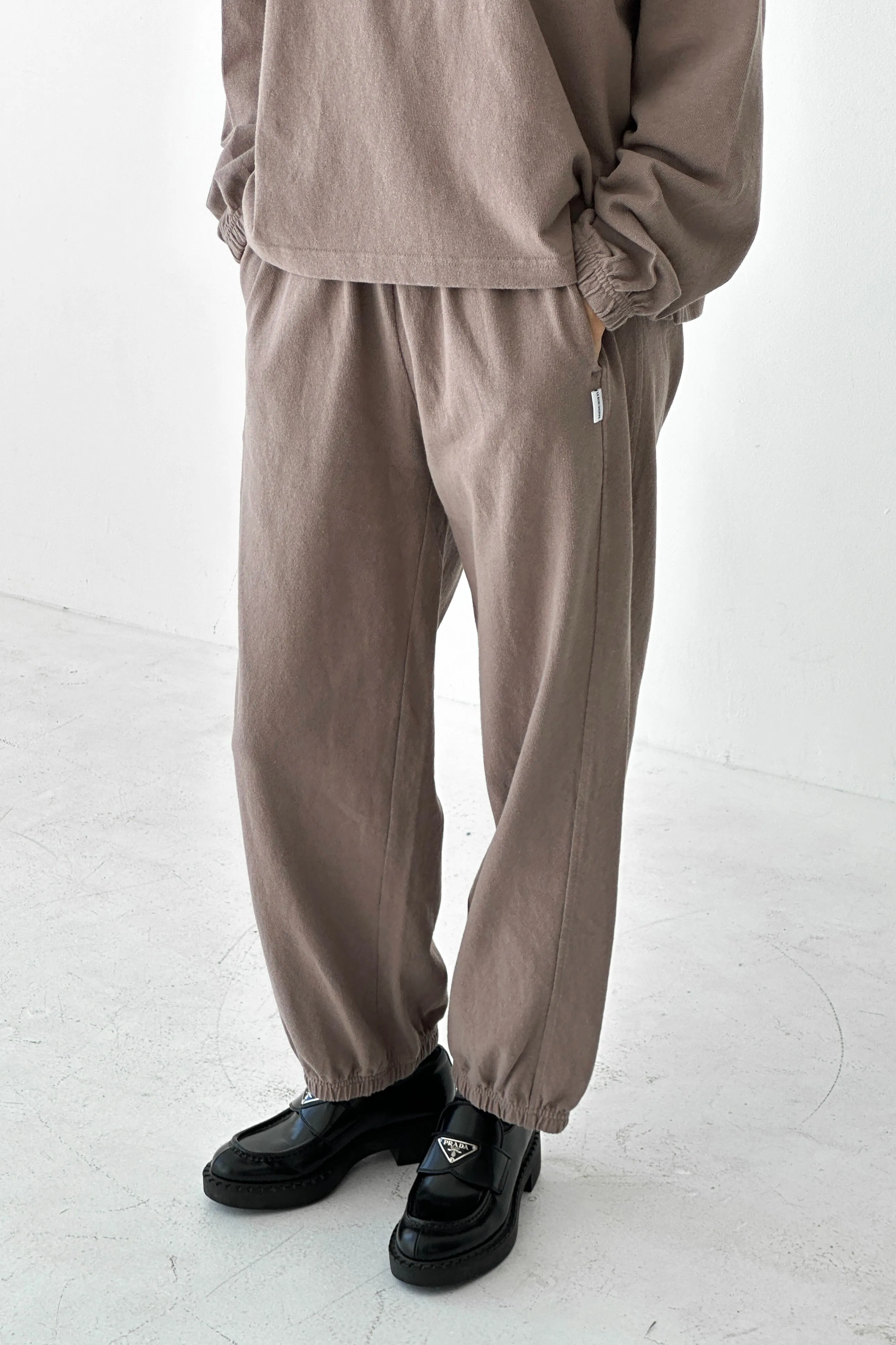 Balloon Pants - Mushroom sold by Le Bon Shoppe