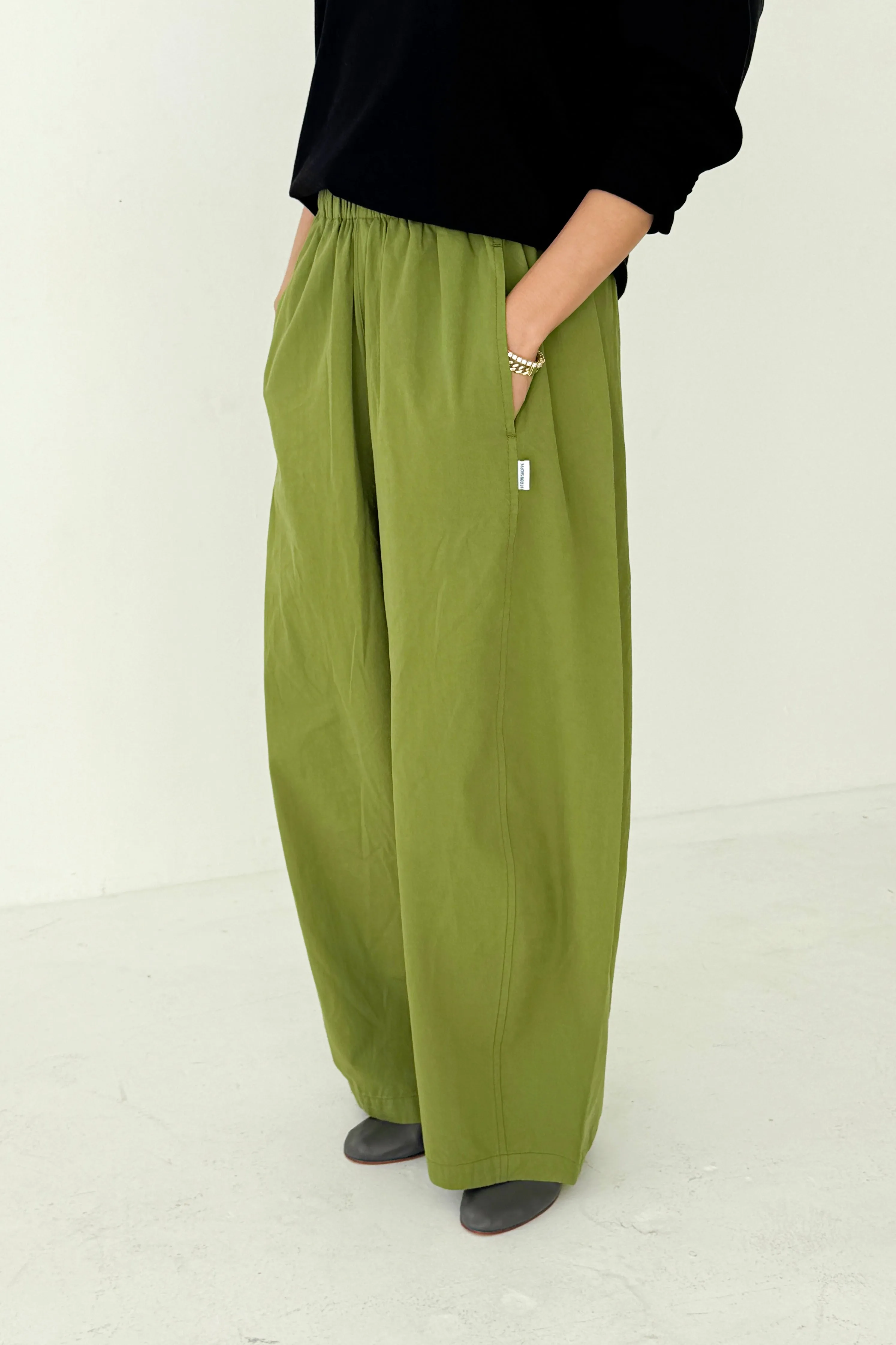 Parachute Pants - Artichoke sold by Le Bon Shoppe