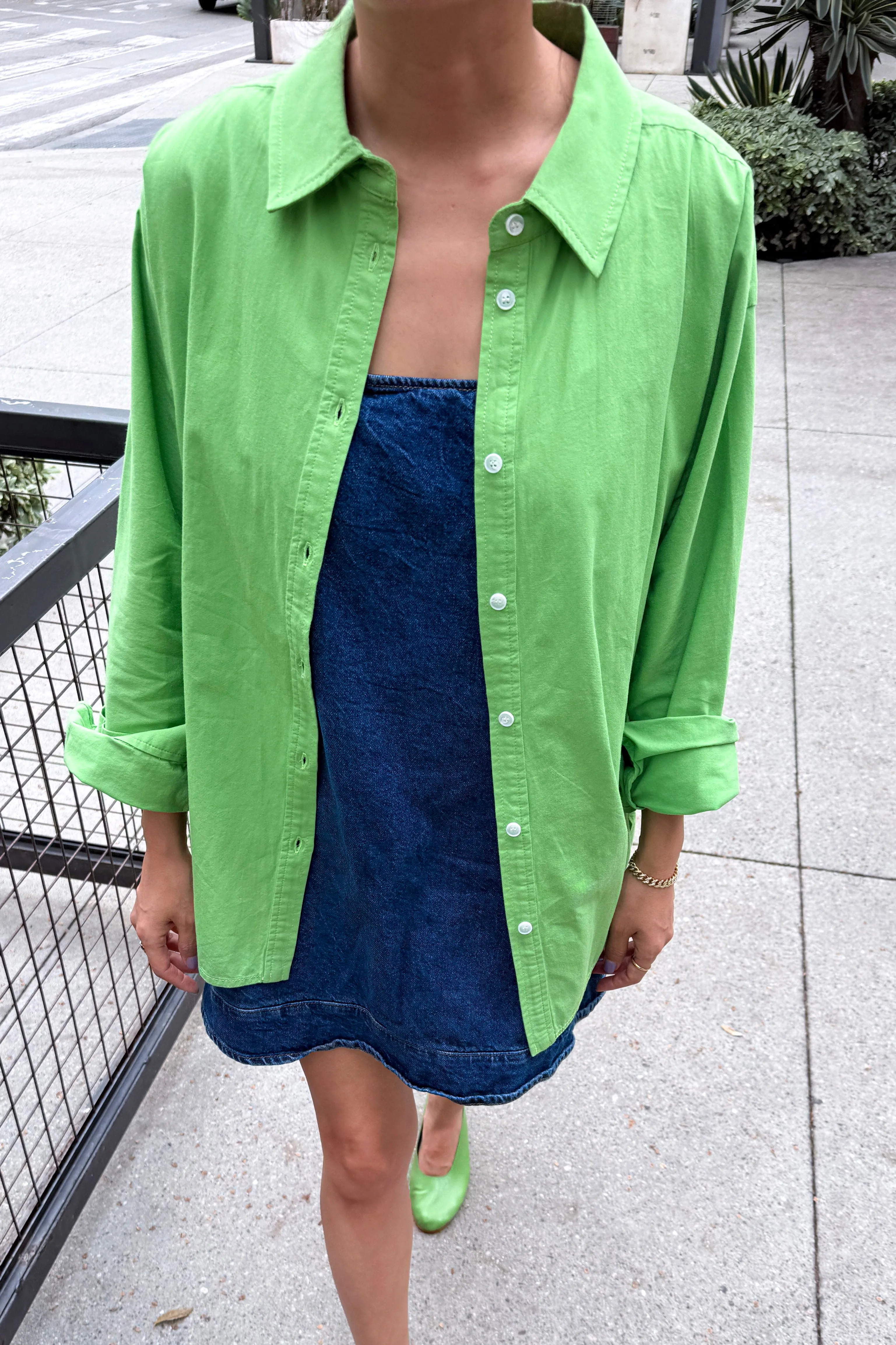 Light Weight Owen Shirt - Green Bud sold by Le Bon Shoppe