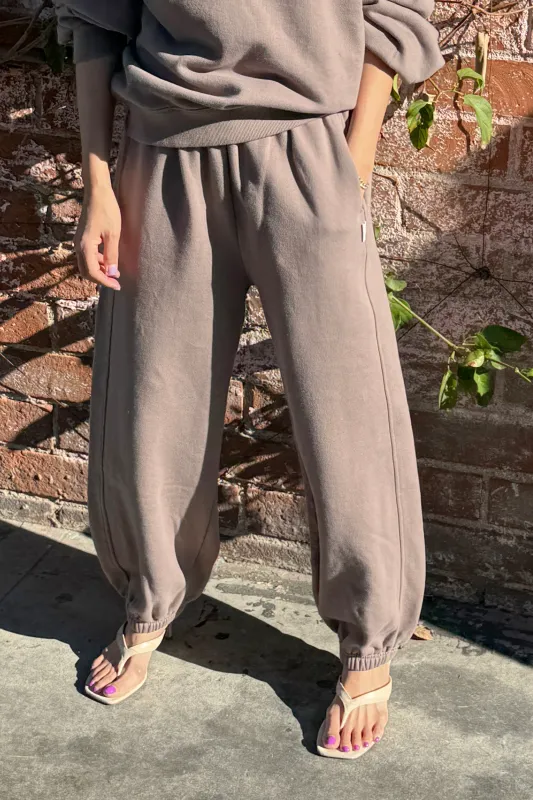 French Terry Balloon Pants - Mushroom sold by Le Bon Shoppe