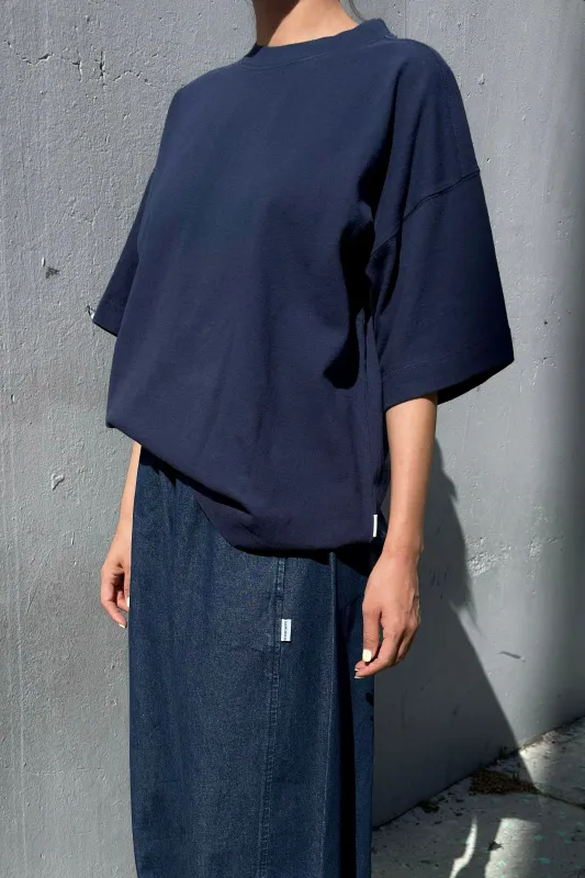 Jayden Tee - Midnight made by Le Bon Shoppe