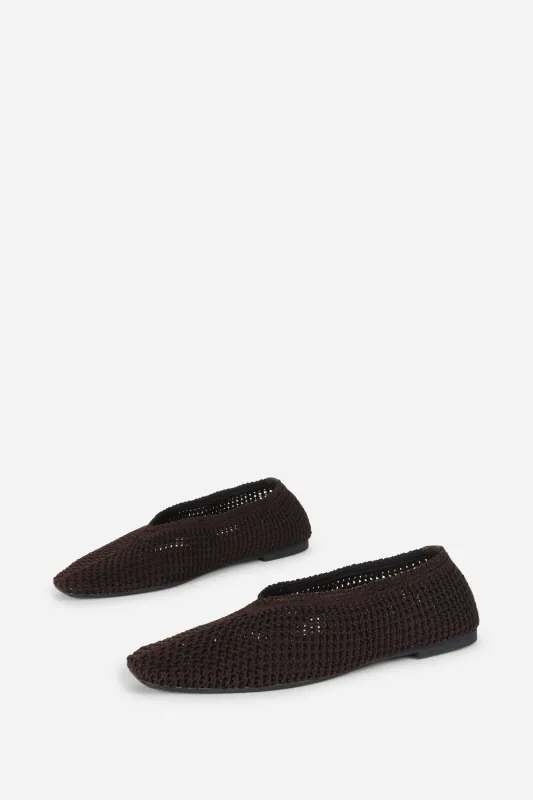 REEMA CROCHET FLAT made by Intentionally Blank
