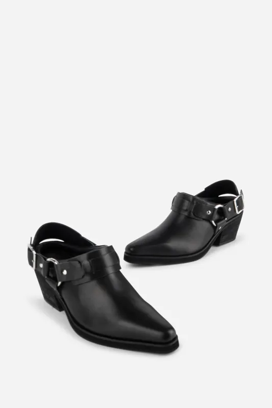 FRIDAY SLINGBACK CLOG MULE made by Intentionally Blank