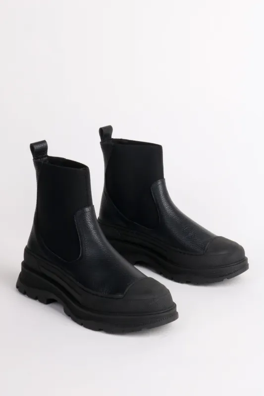 COURT LUG SOLE PLATFORM BOOT made by Intentionally Blank