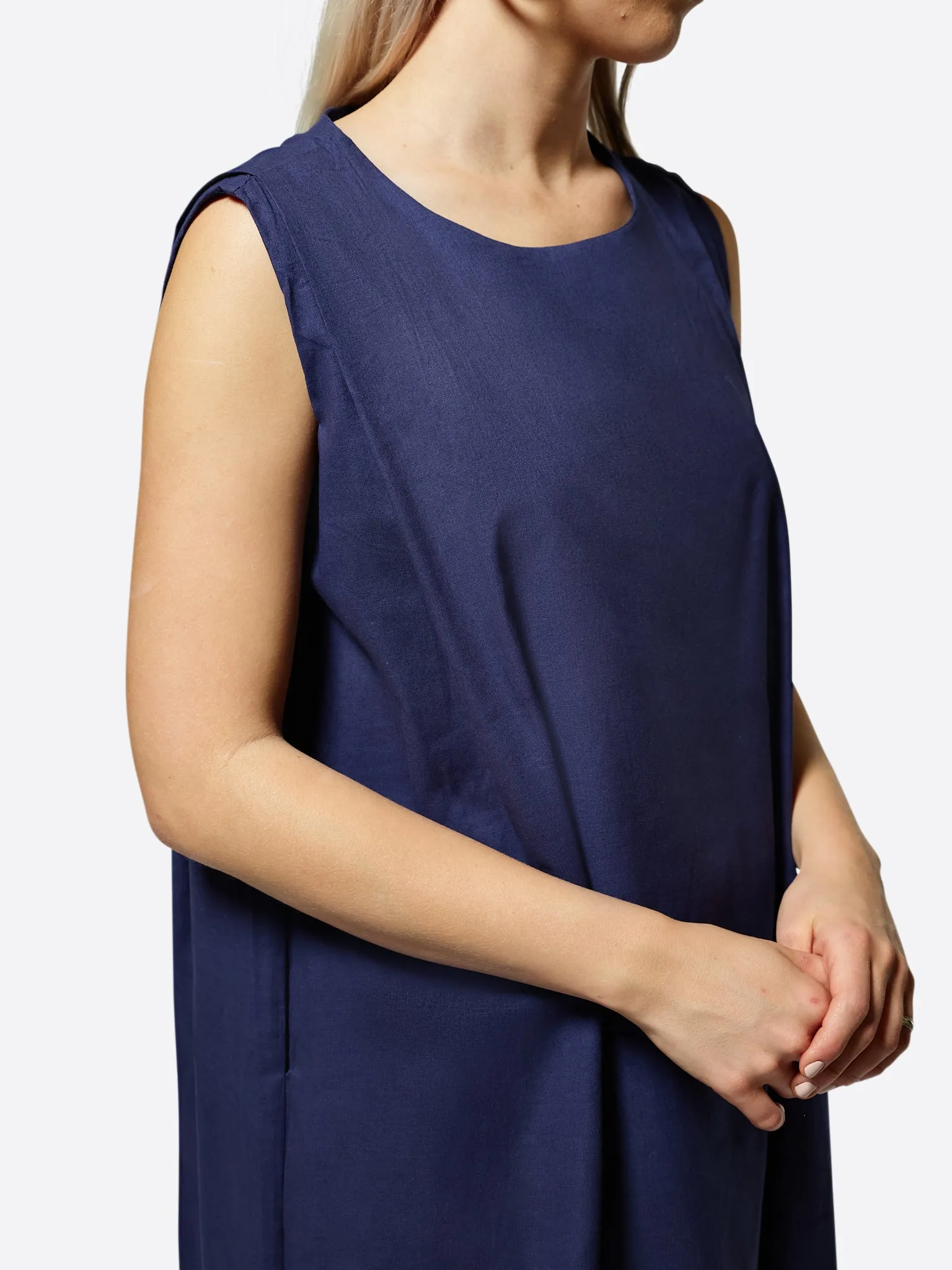 PAL LINEN MAXI DRESS sold by Intentionally Blank product image thumbnail 2