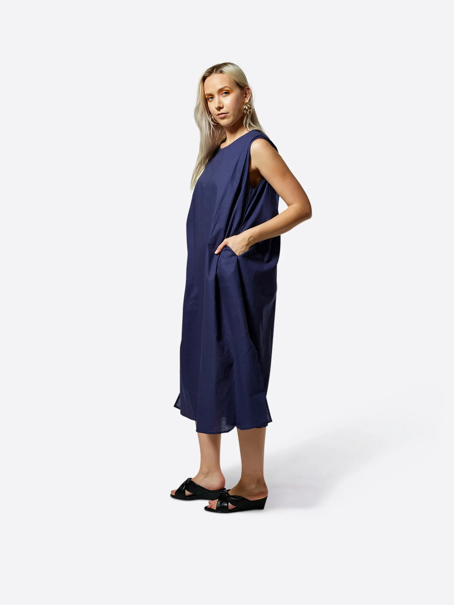 PAL LINEN MAXI DRESS sold by Intentionally Blank product image thumbnail 4