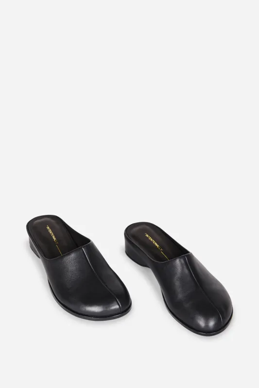 SHIFT LEATHER BUBBLE CLOG sold by Intentionally Blank