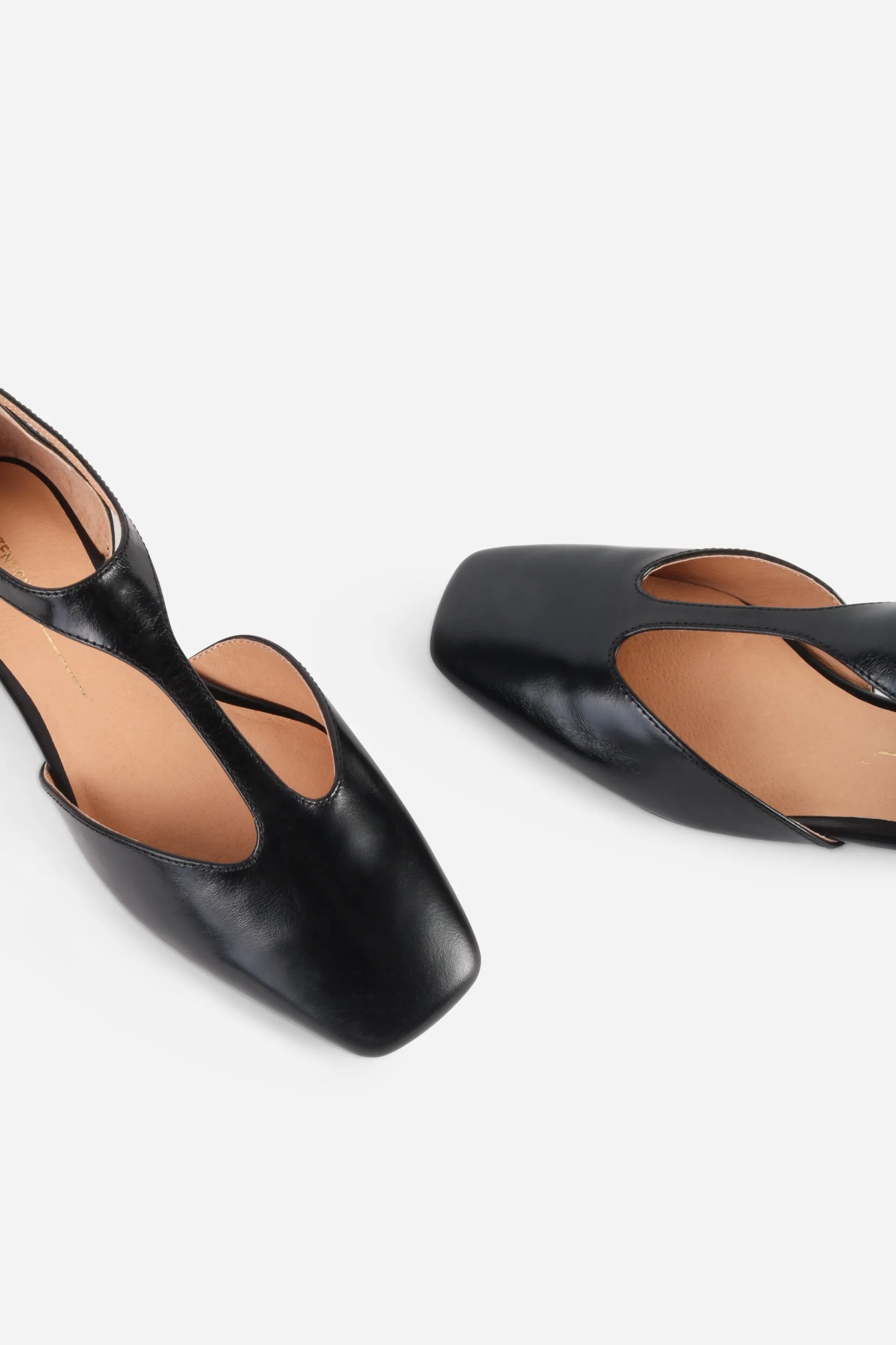 EVERSON T-STRAP MARY JANE FLAT sold by Intentionally Blank product image thumbnail 4