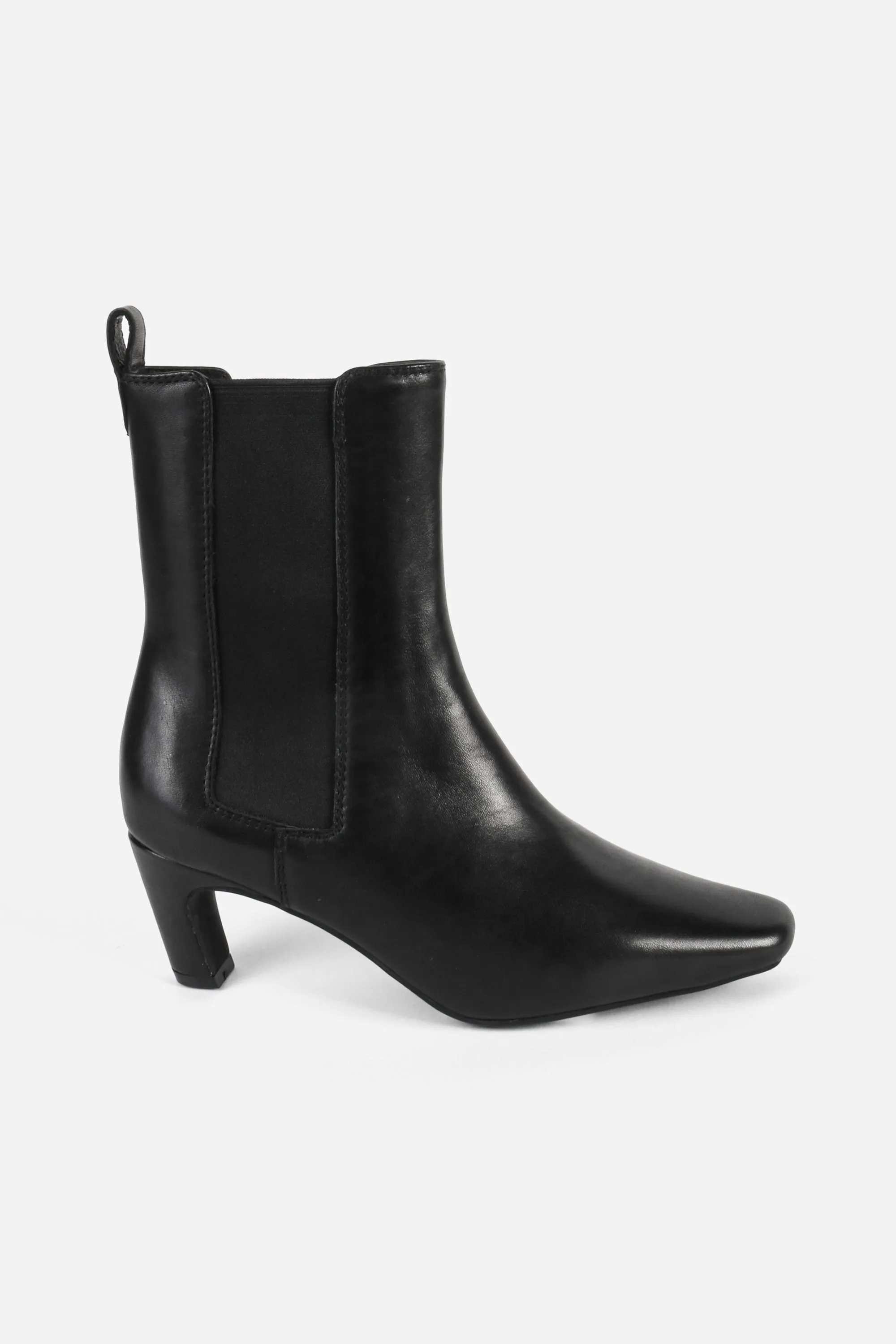 FLORENCE LEATHER CHELSEA ANKLE BOOT sold by Intentionally Blank product image thumbnail 4