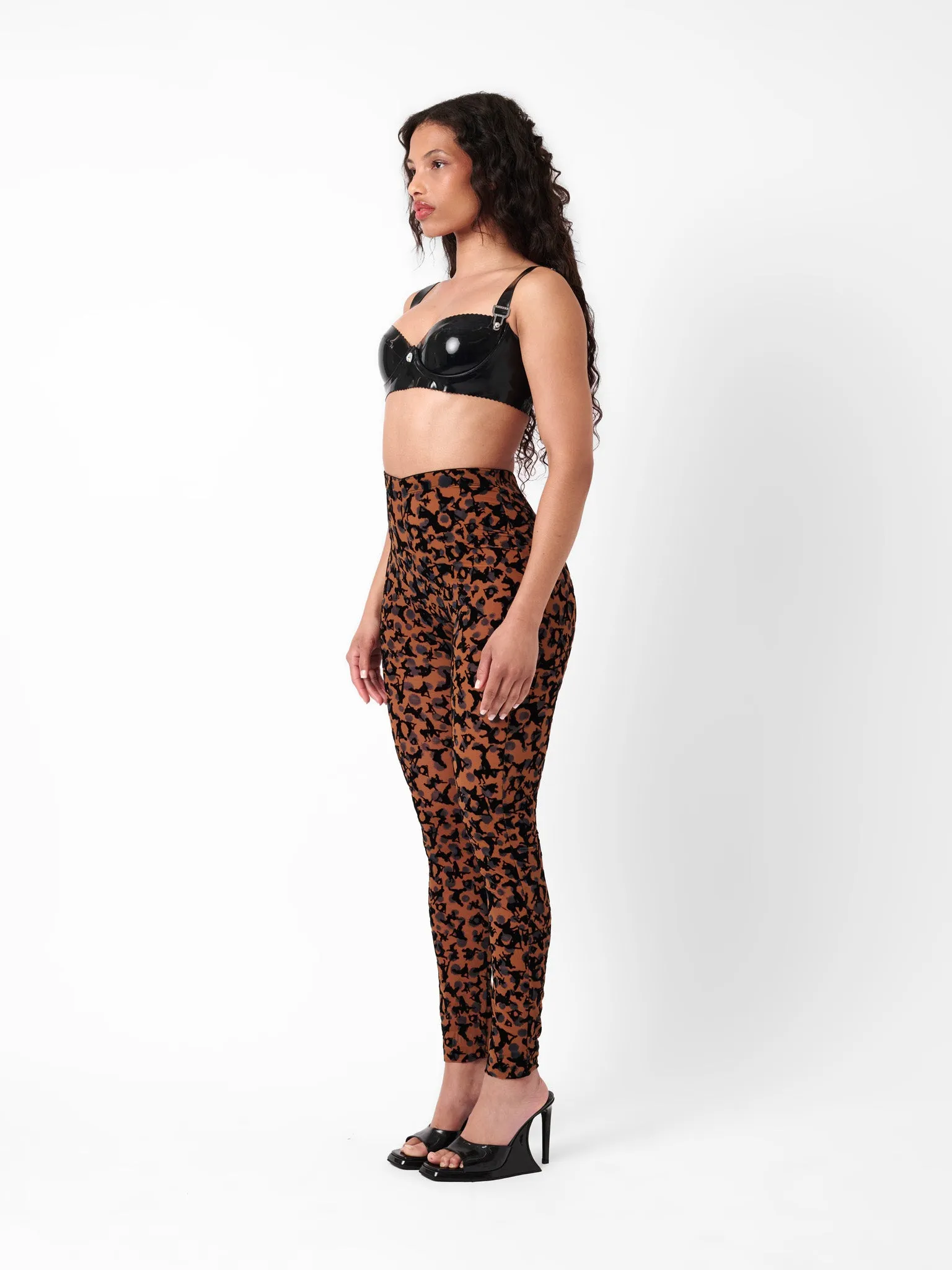 Knockout Leggings Chestnut Leopard Print sold by Poster Girl product image thumbnail 4