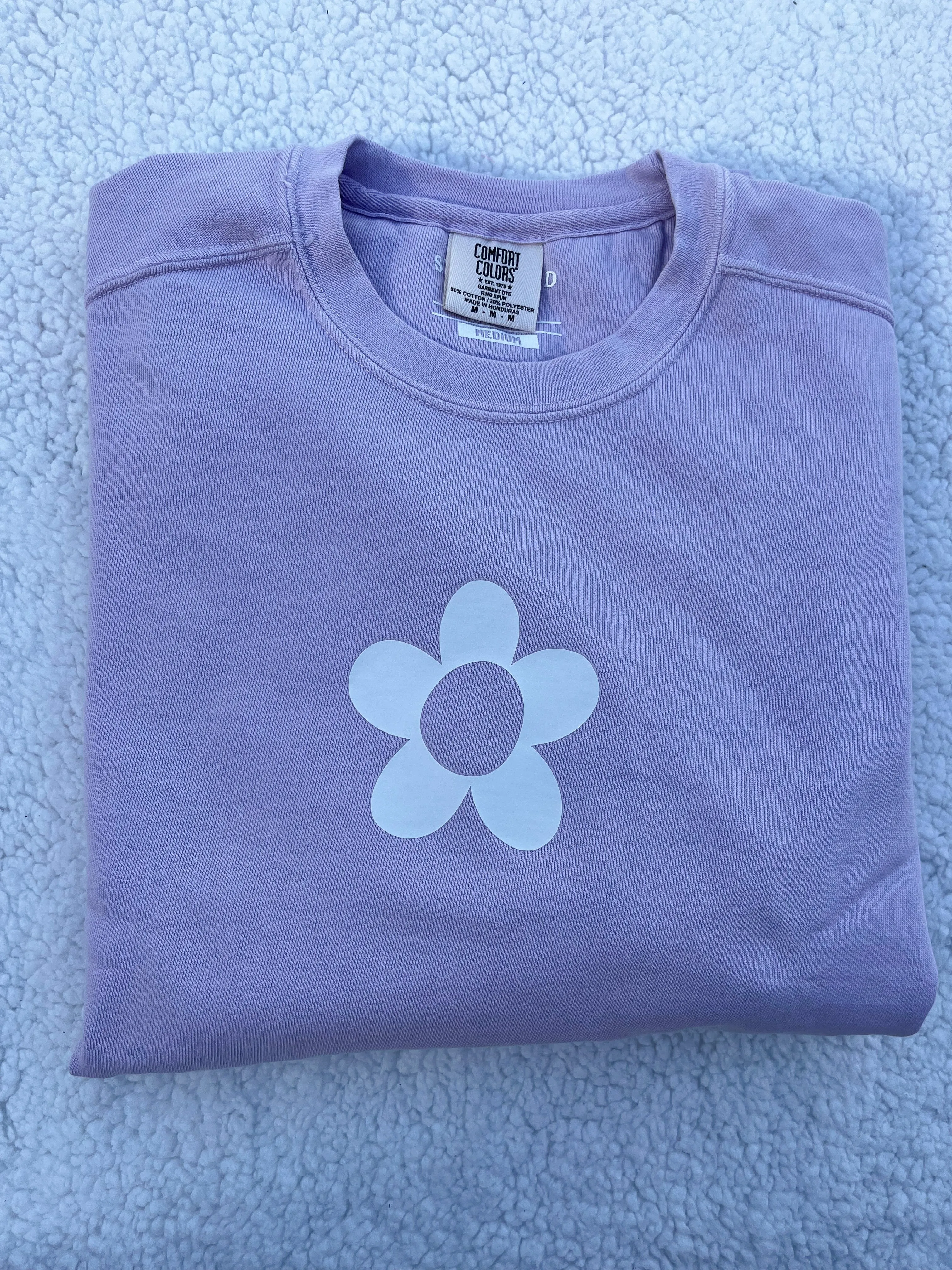 (size large) Checkered Flower Sweatshirt sold by Sunkissed Coconut