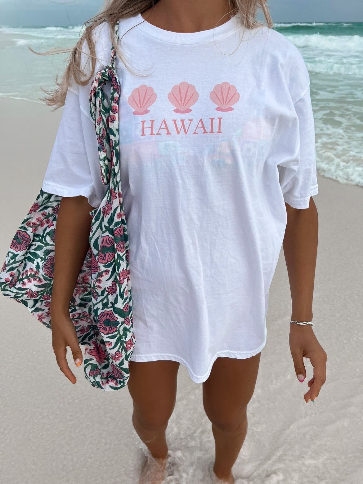 Everyday Hawaii Seashell Tee sold by Sunkissed Coconut product image thumbnail 4