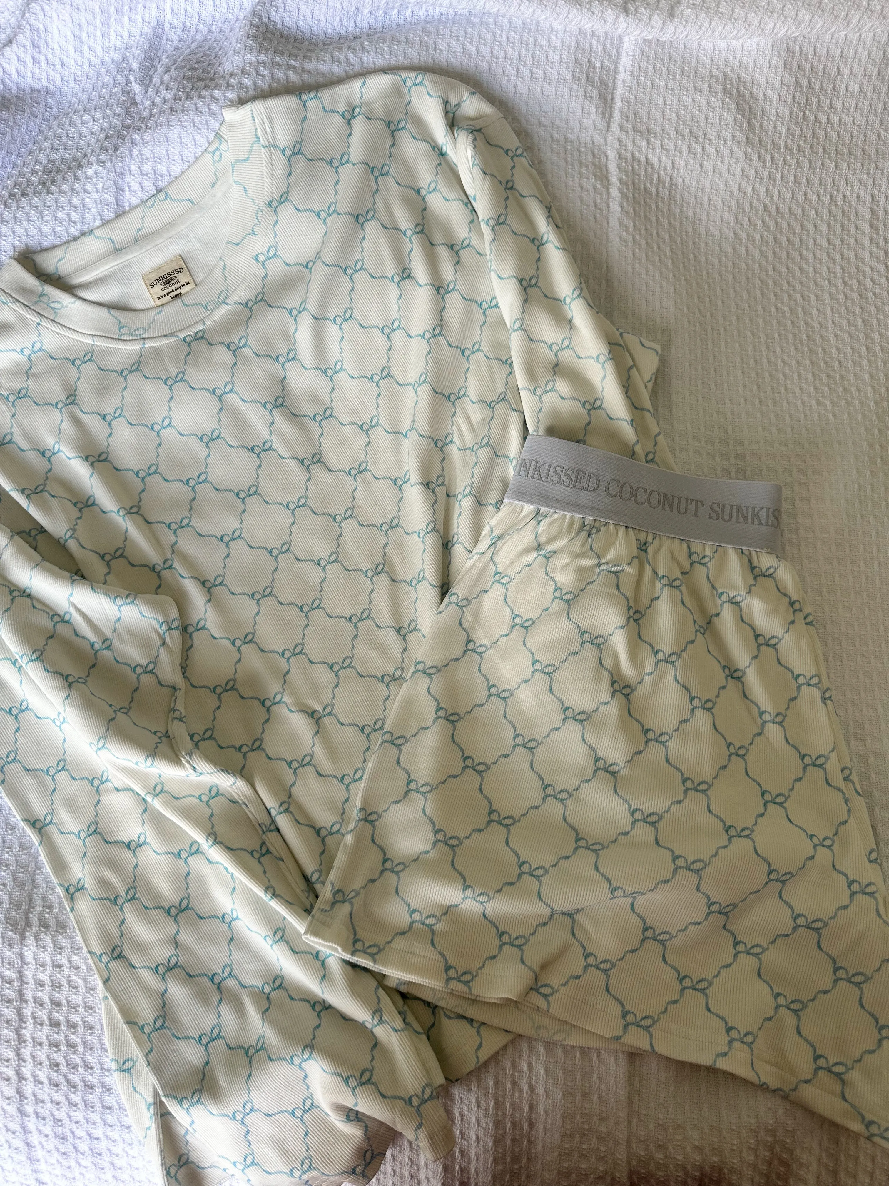 Luxurious Coquette Bow Pajama Top (pale yellow) sold by Sunkissed Coconut product image thumbnail 3