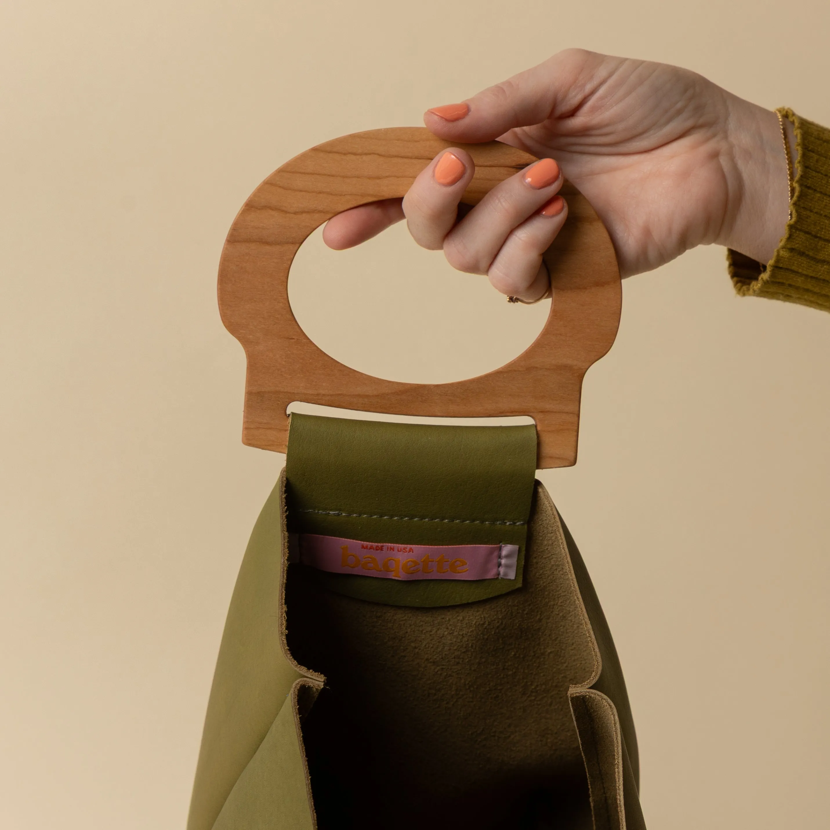 Tarragon/Cherry Mini Picnic Tote sold by Baqette product image thumbnail 4