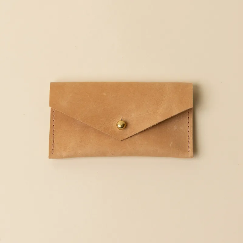 Biscotti Cardholder made by Baqette