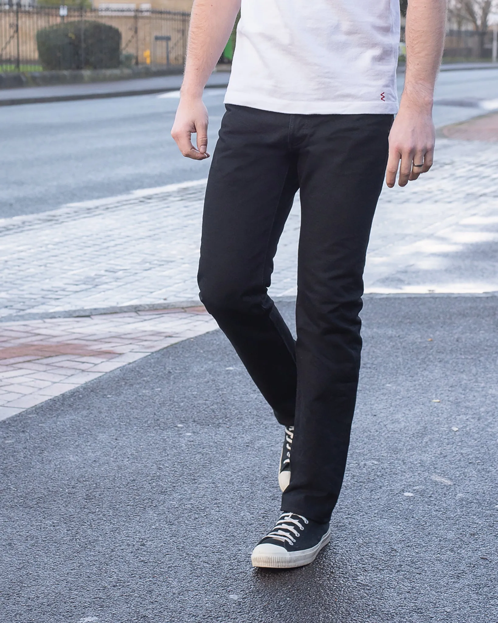 14oz Selvedge Denim Relaxed Tapered Cut Jeans - Black/Black sold by Iron Heart product image thumbnail 4