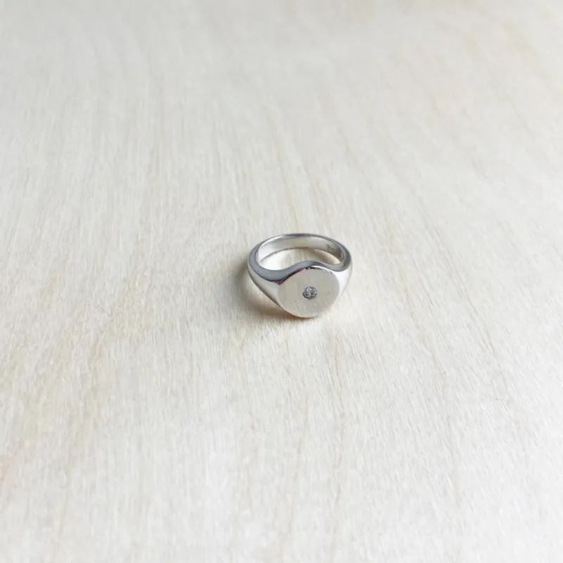 Invisible Set Disc Signet Ring - Size 4 - Sample sold by ELA