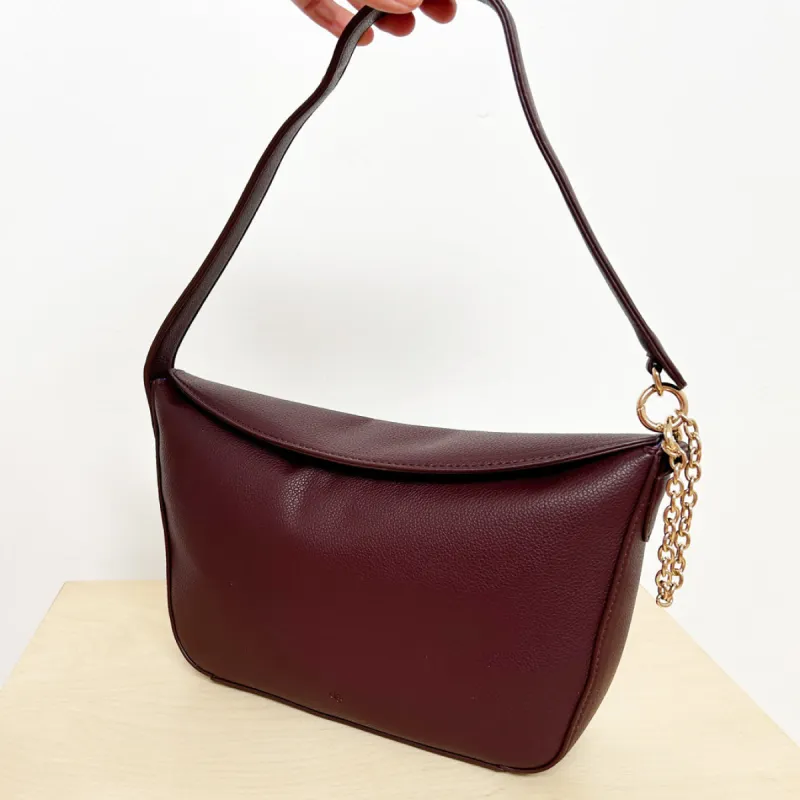 Shoulder Bag with chain detail - Burgundy Pebble - Sample Sale sold by ELA