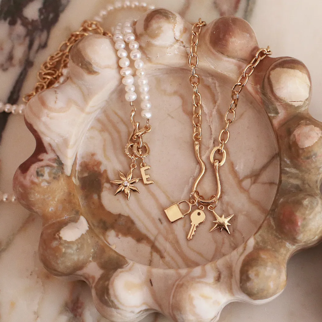Mini Flow Hook Fresh Water Seed Pearls sold by ELA product image thumbnail 5