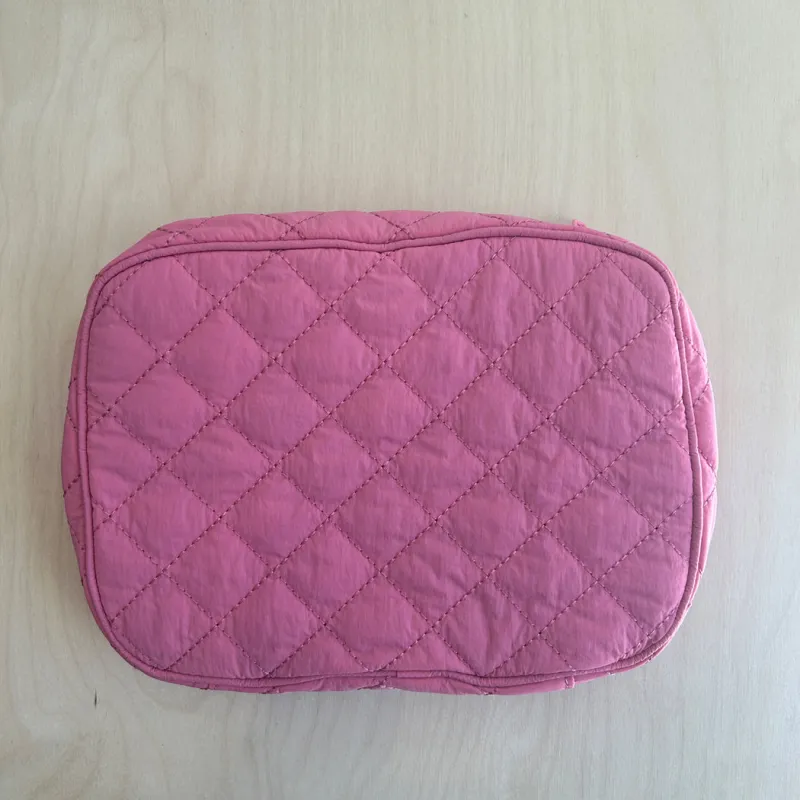 Quilted packing case  - pink sample sold by ELA
