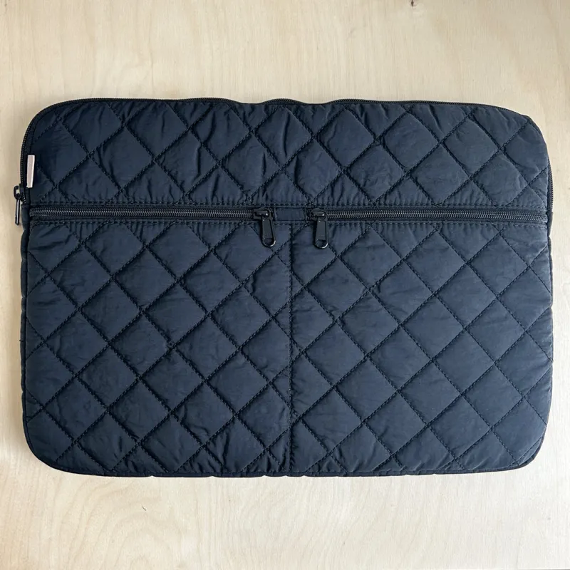 Quilted laptop sleeve  - black 15" sold by ELA