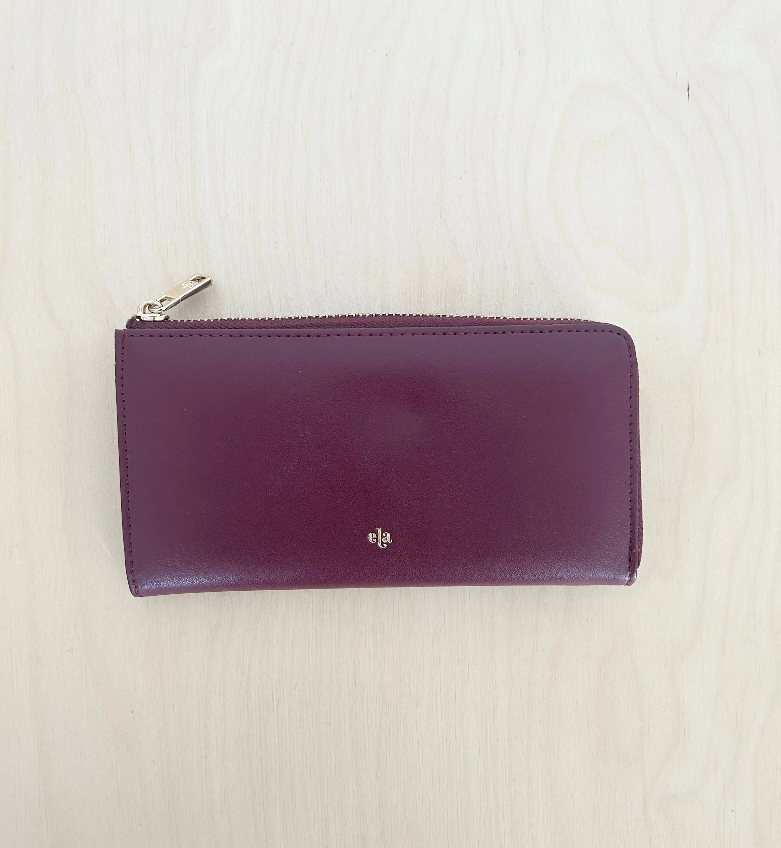 Apple Leather Wallet - Burgundy Archive Sale sold by ELA