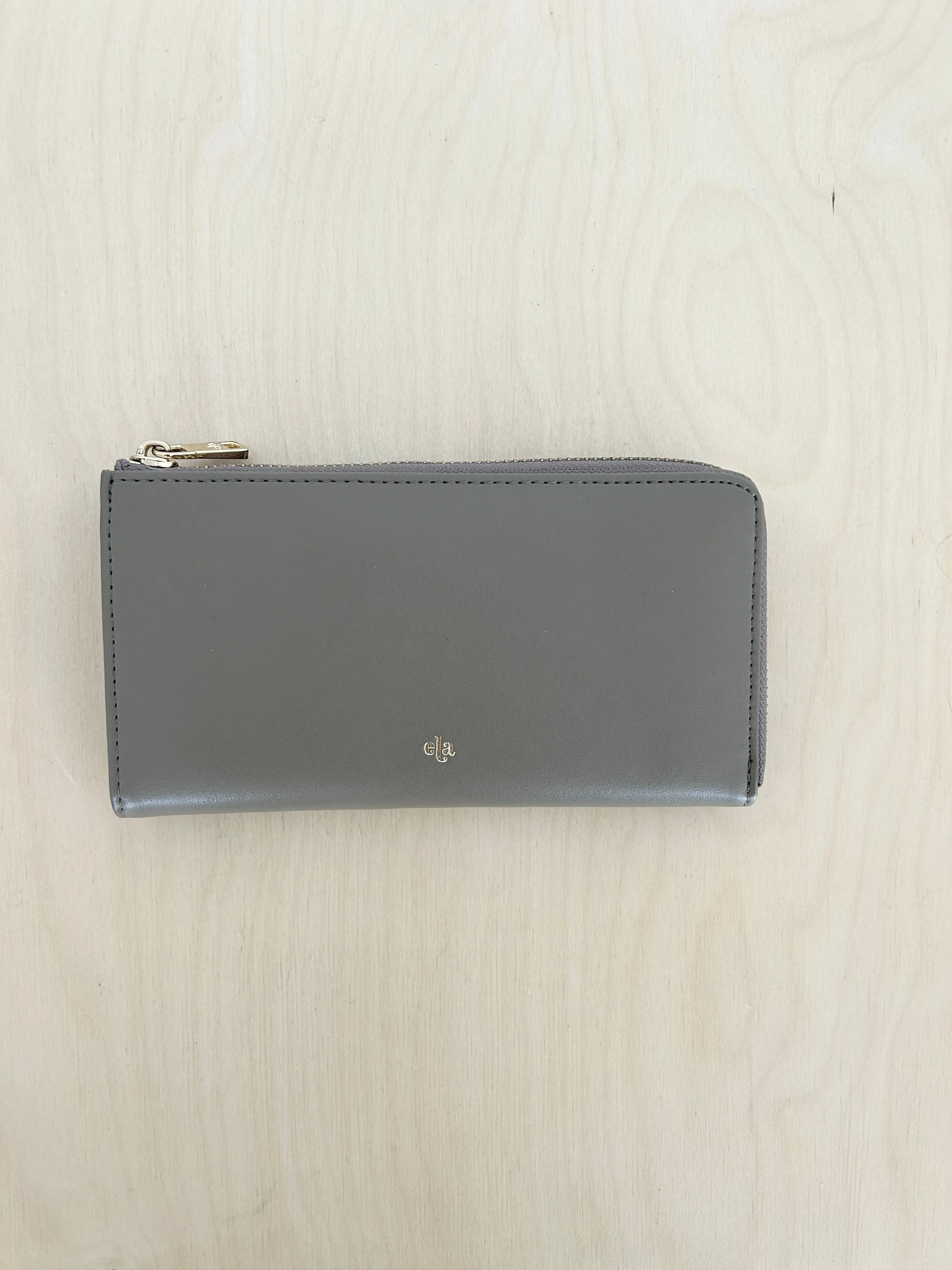 Apple Leather Wallet - Taupe Archive Sale sold by ELA