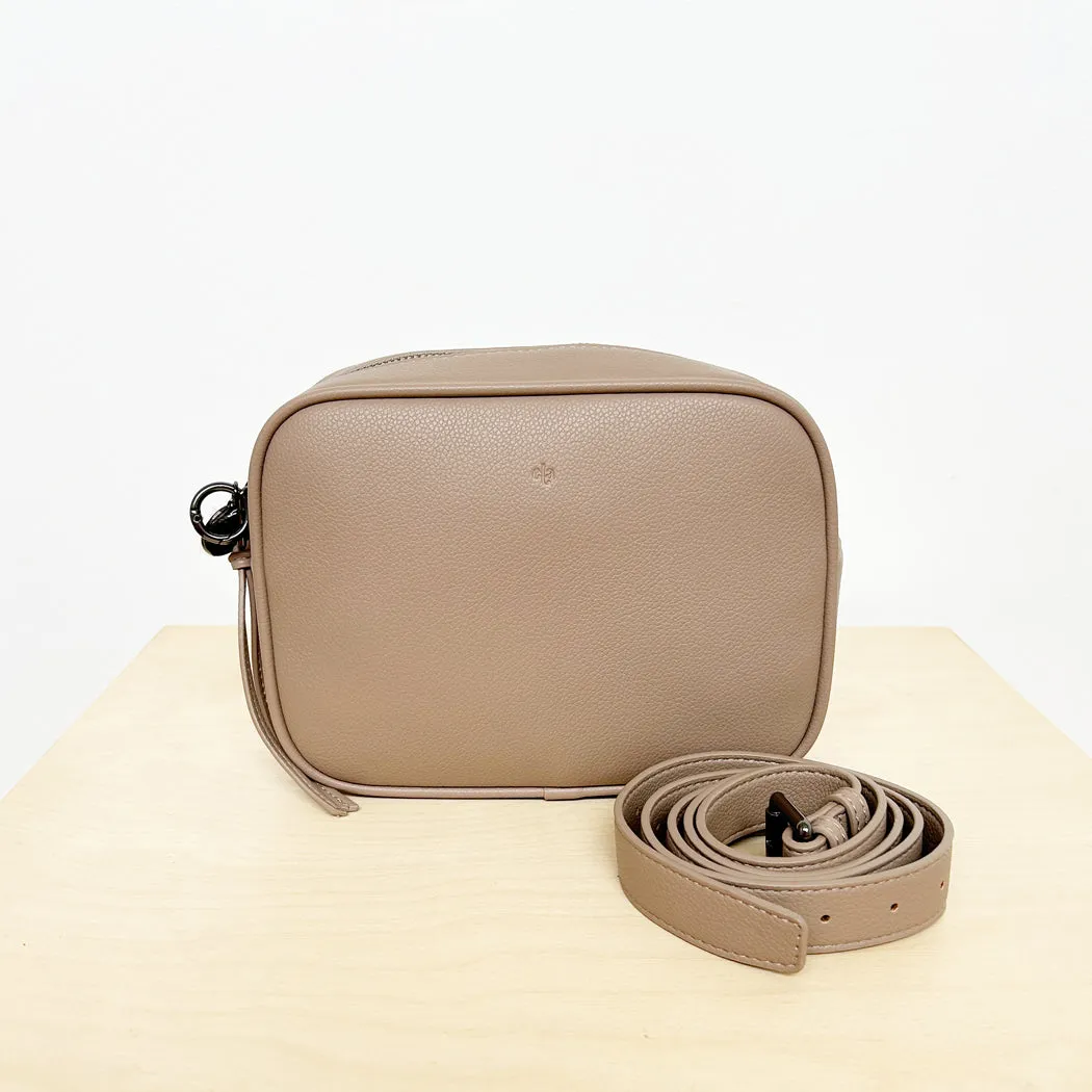 Belt Bag – Taupe Pebble Sample Sale - SM sold by ELA