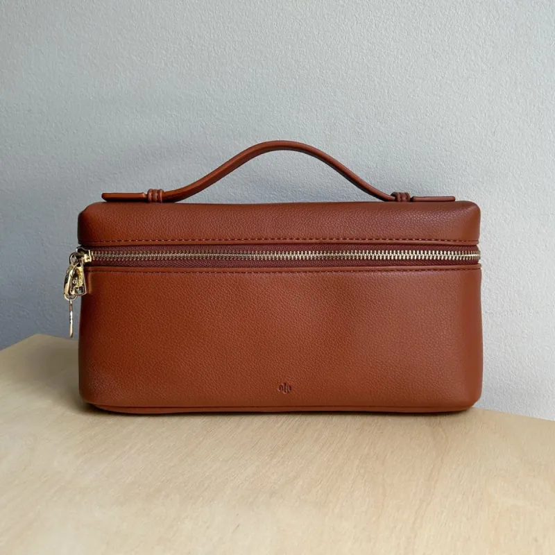 Case Clutch - Brick Pebble without Strap Sample Sale sold by ELA