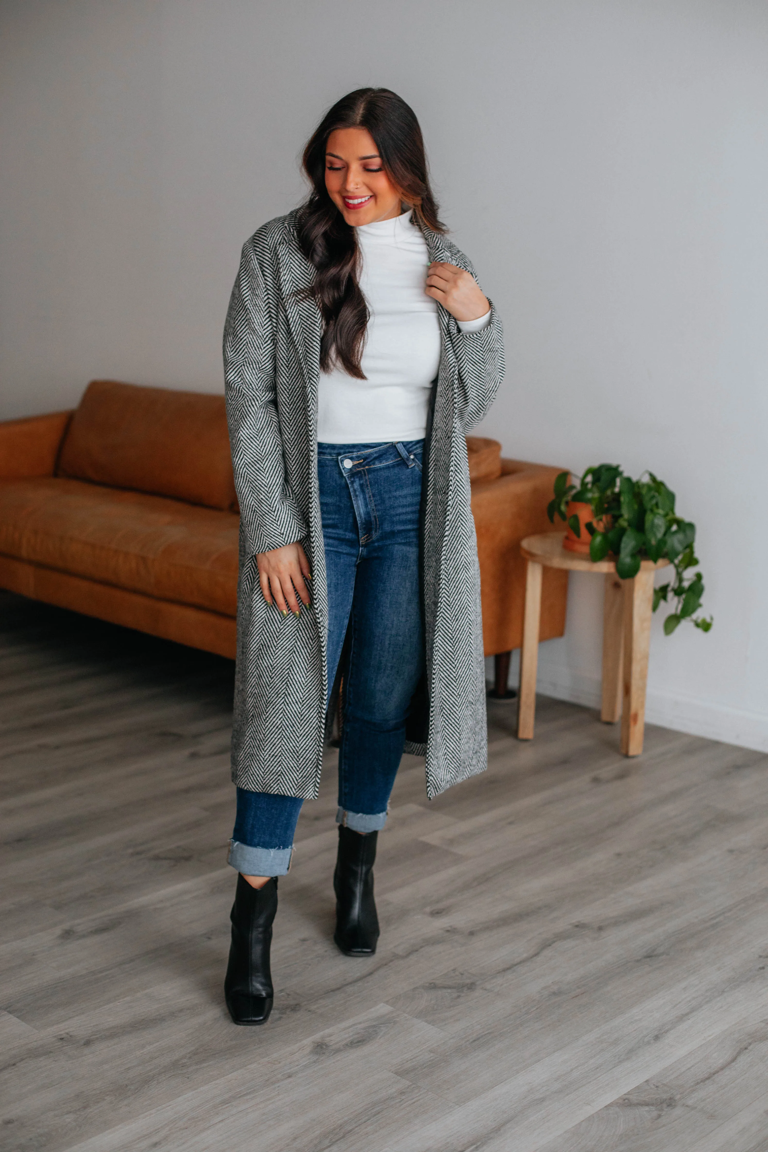 Jordan Longline Coat sold by Wild Oak Boutique product image thumbnail 3