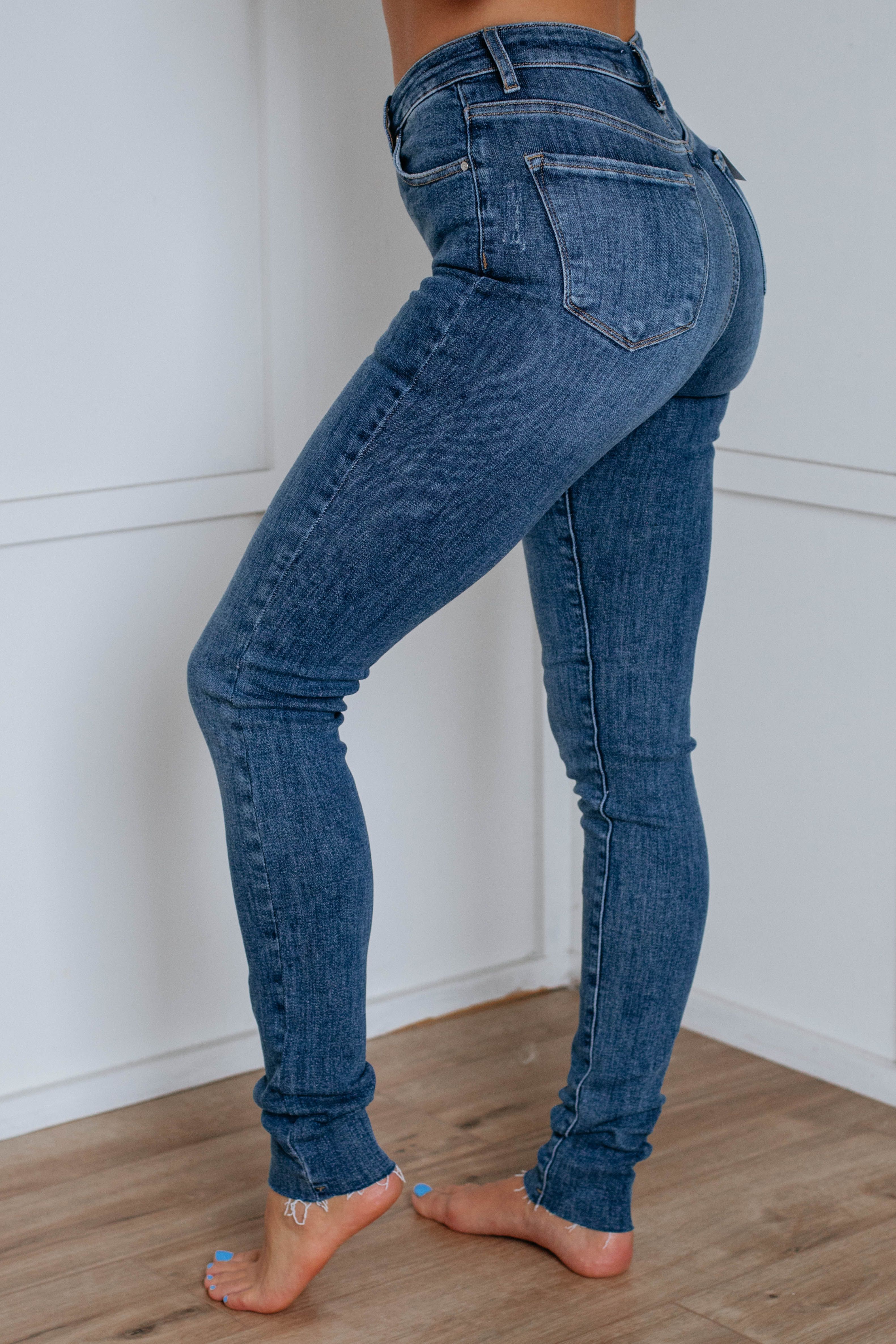Elora Risen Jeans - Dark Wash sold by Wild Oak Boutique product image thumbnail 2