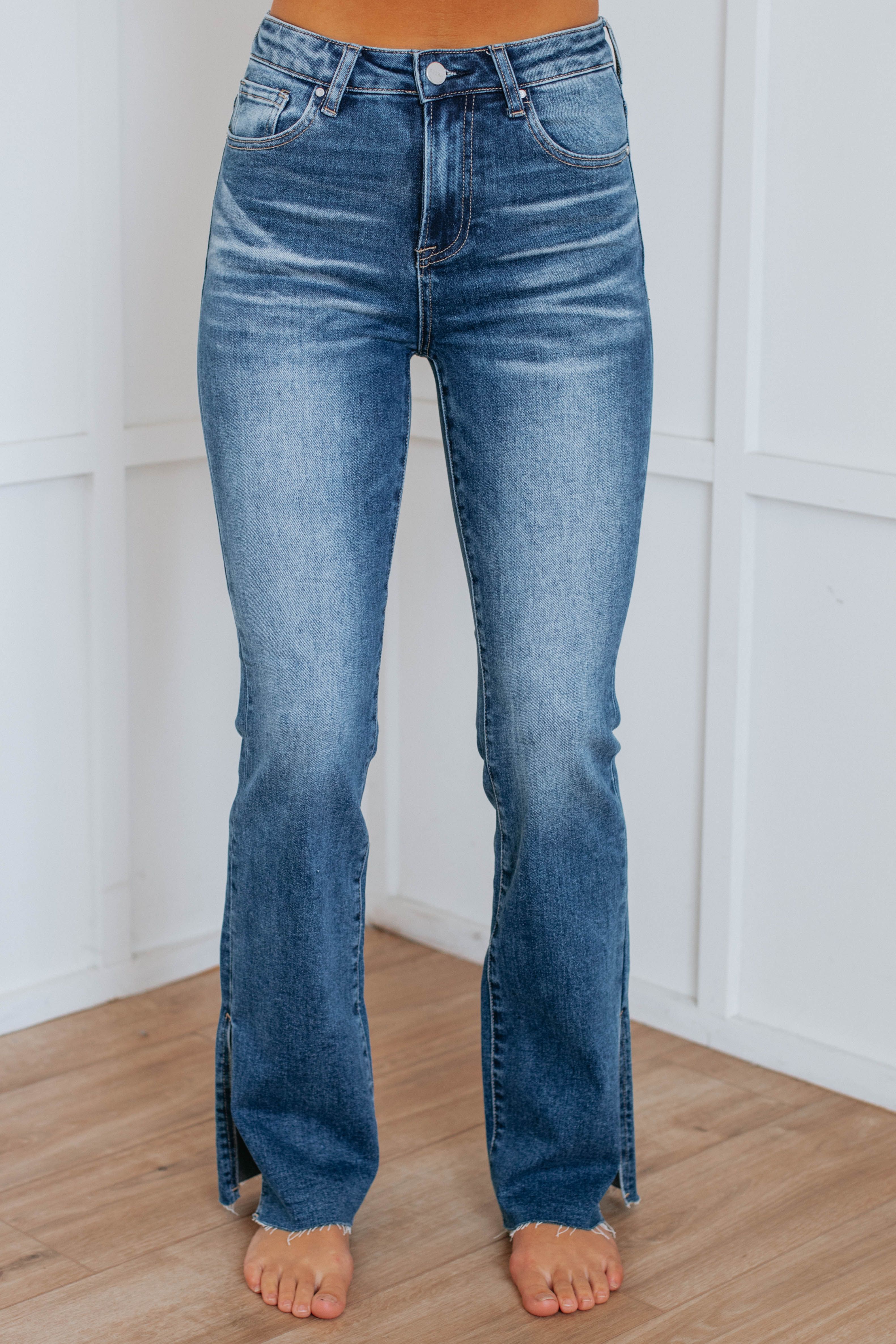Amber Risen Jeans - Dark Wash sold by Wild Oak Boutique product image thumbnail 5