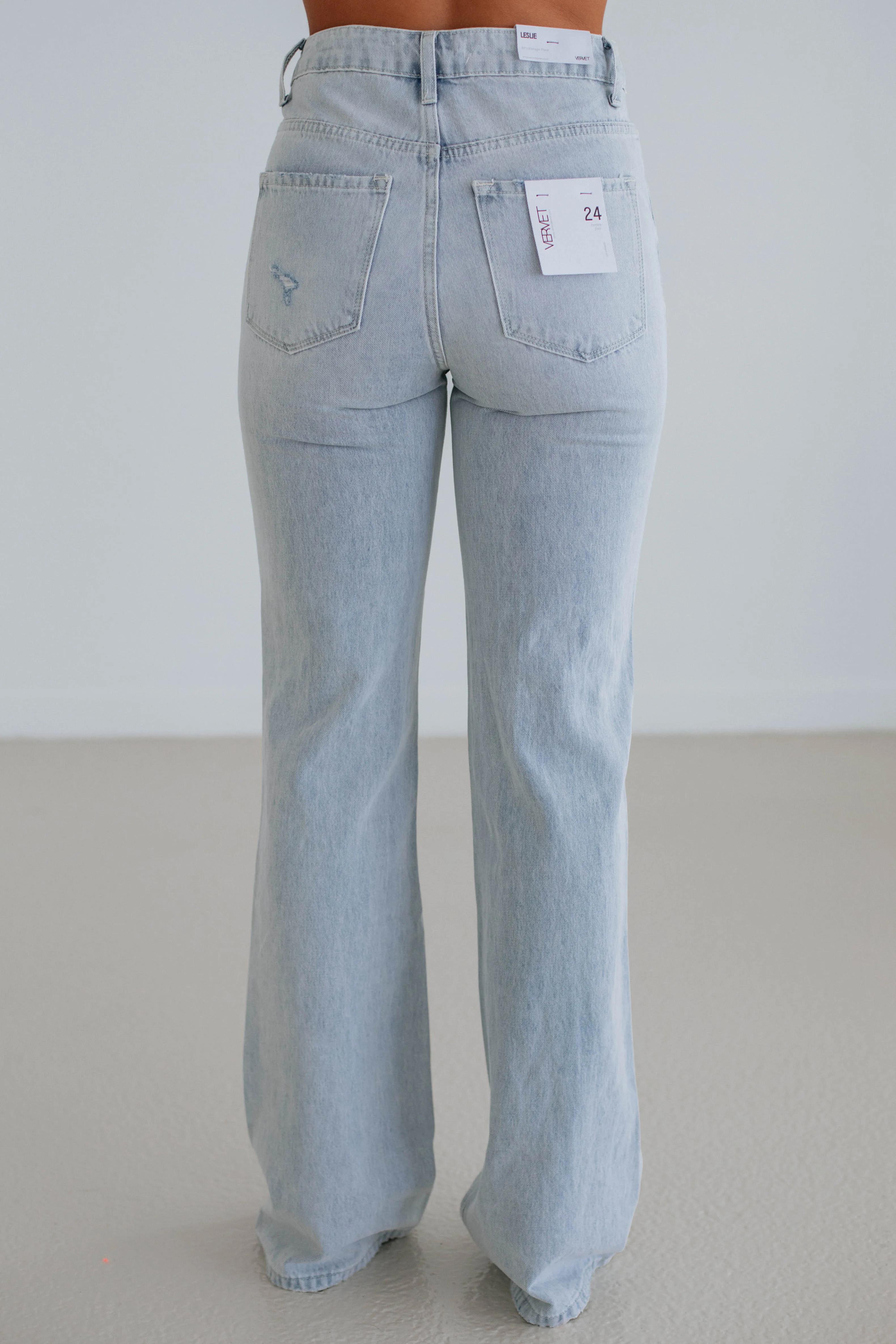 Leslie Vervet Jeans - Reckless sold by Wild Oak Boutique product image thumbnail 4
